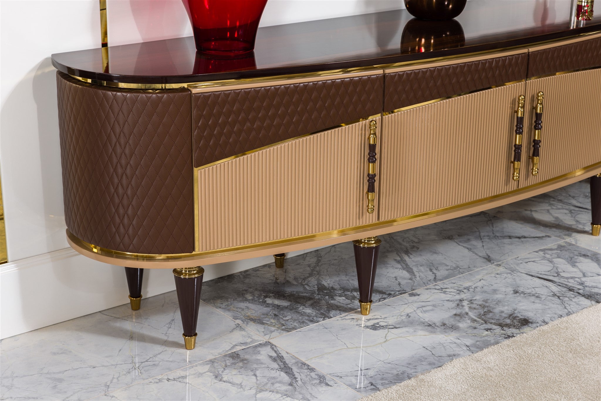 Channel Dining Room Set