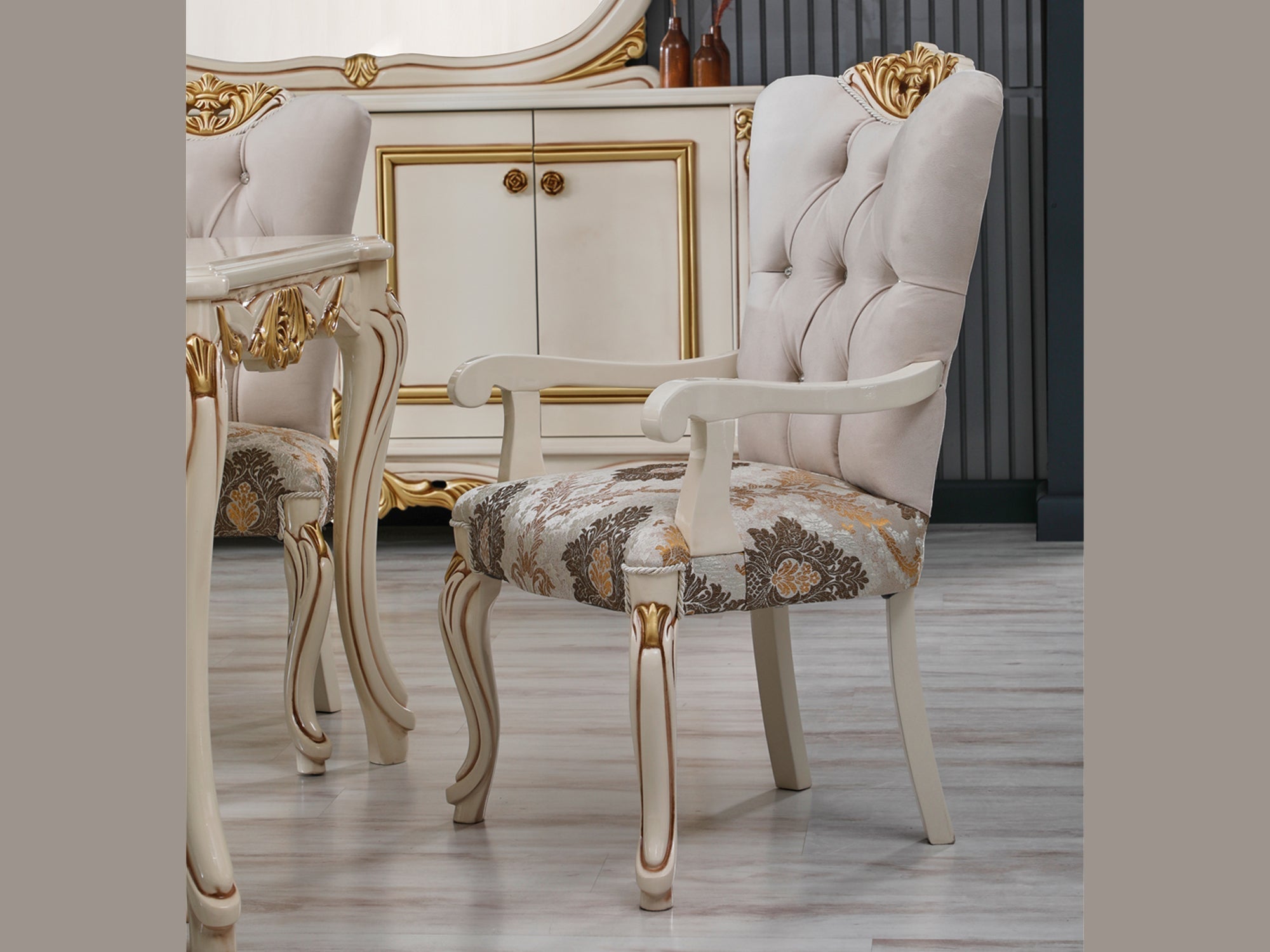 Buse Dining Room Set