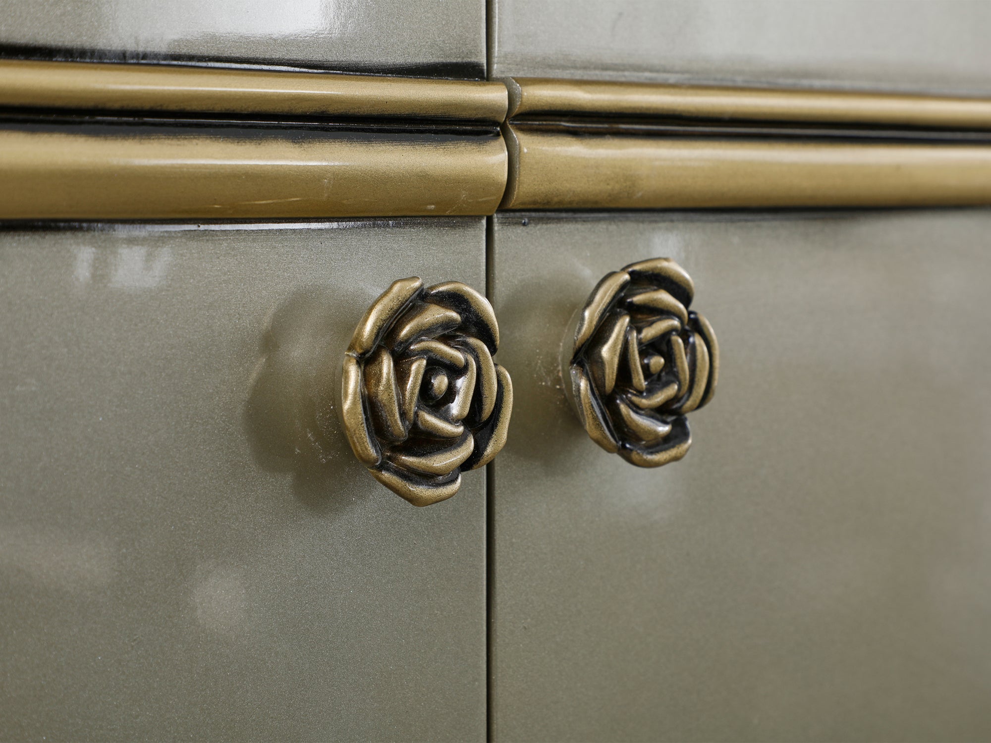 Buse Dining Room Set