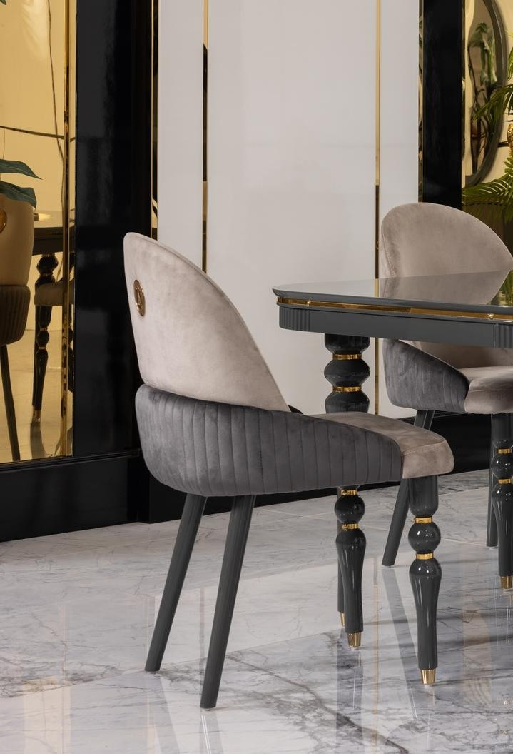 Capella Dining Room Set
