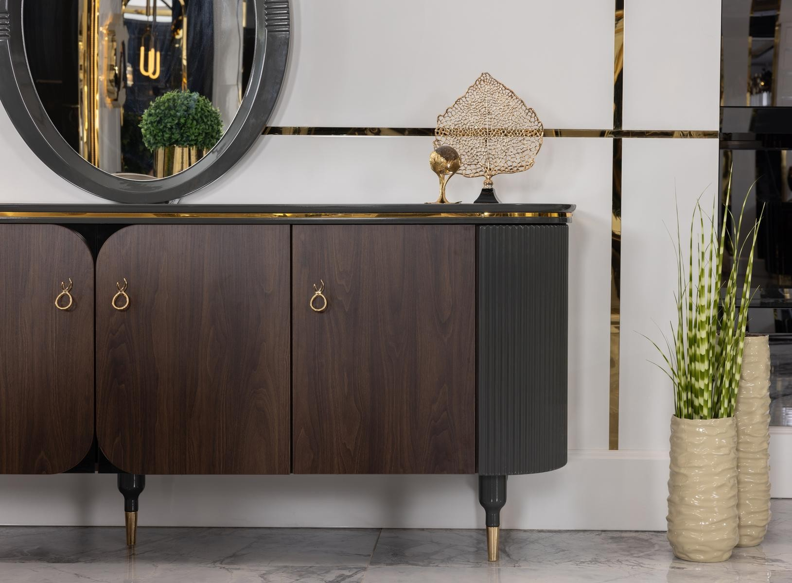 Capella Dining Room Set