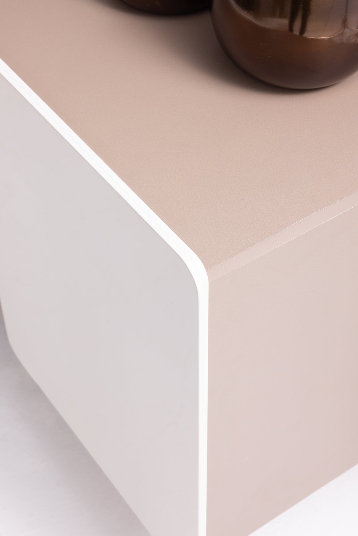 Defne Dining Room Set