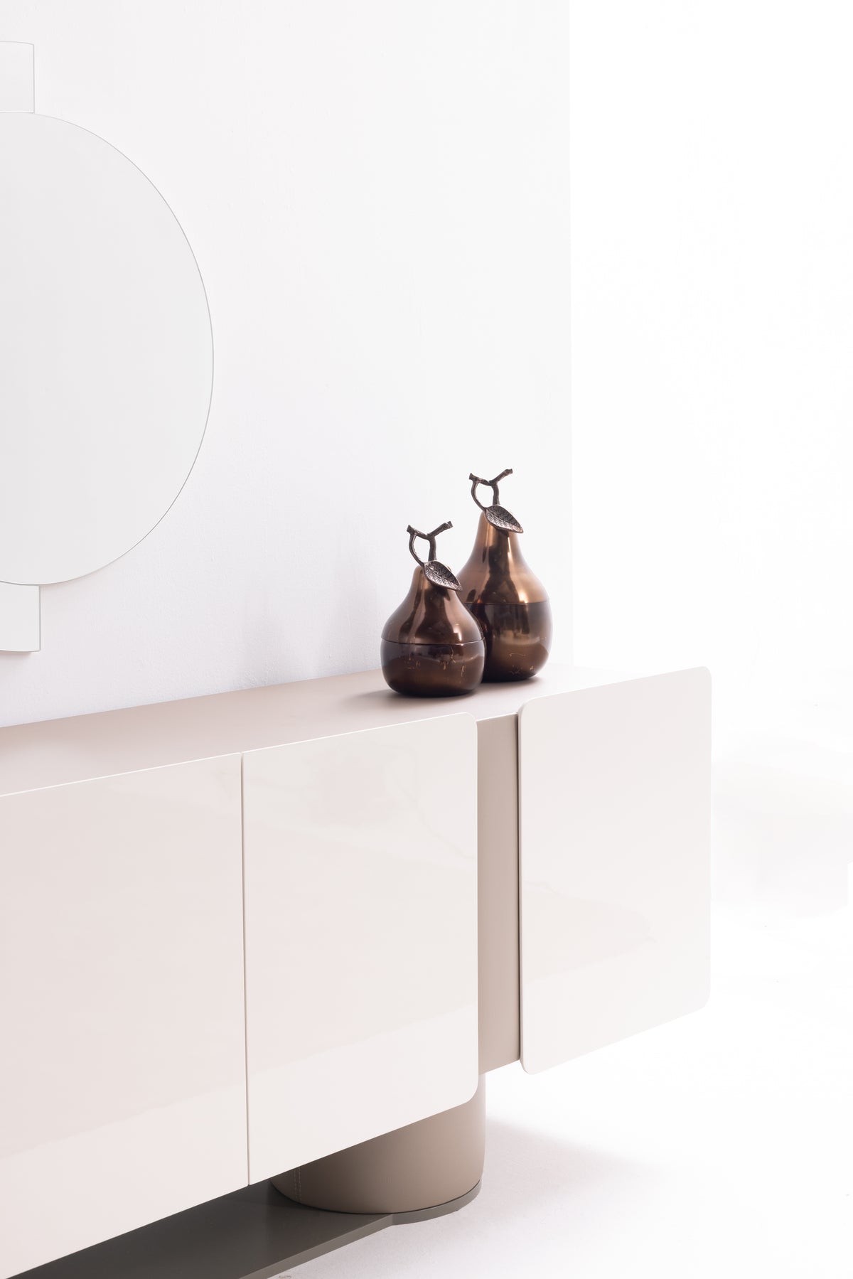Defne Dining Room Set