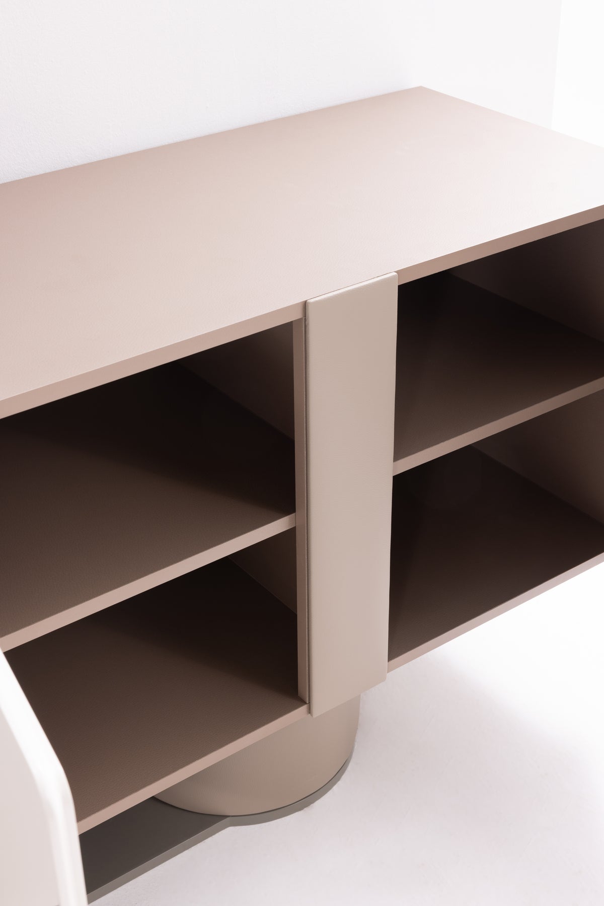 Defne Dining Room Set
