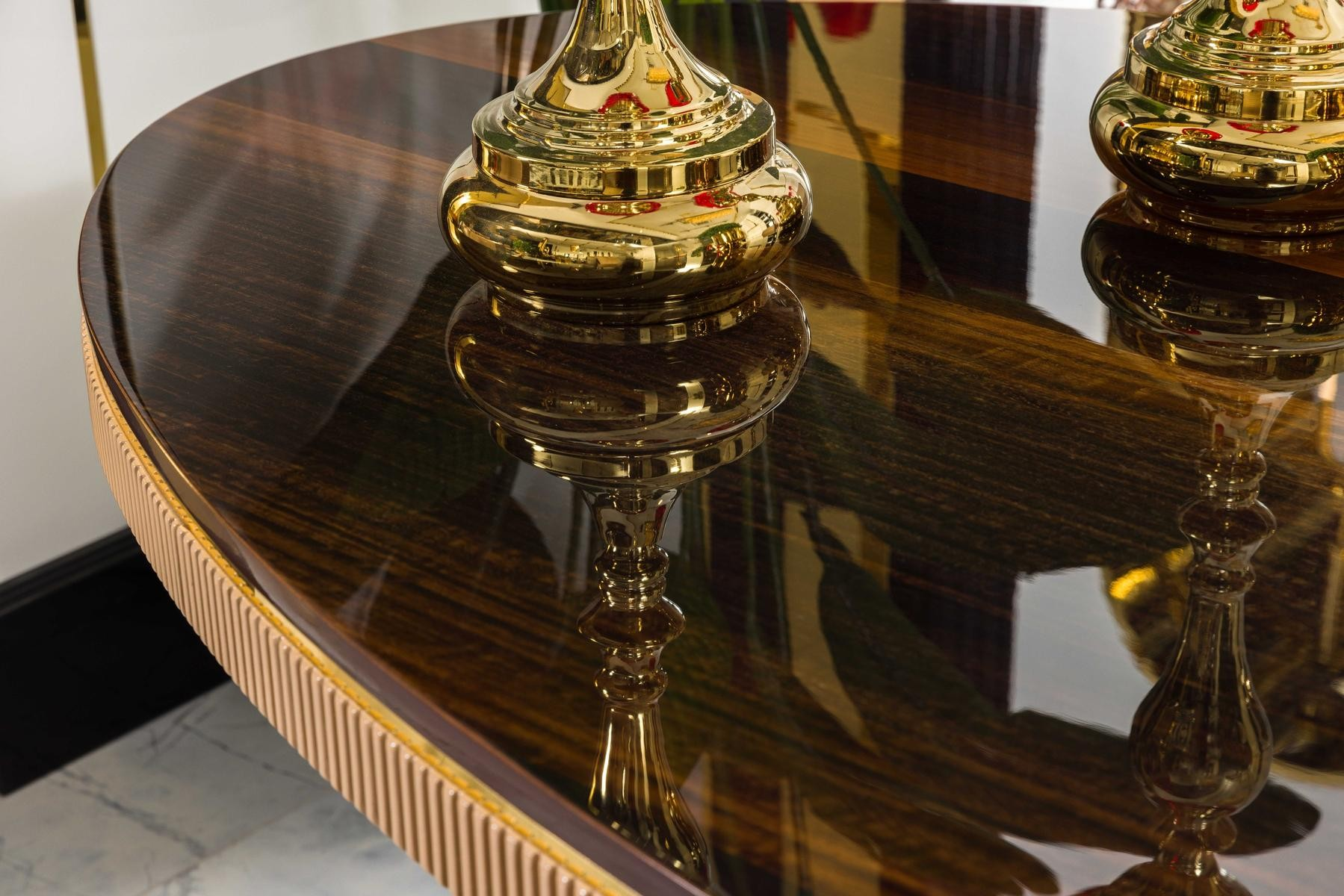 Channel Dining Room Set