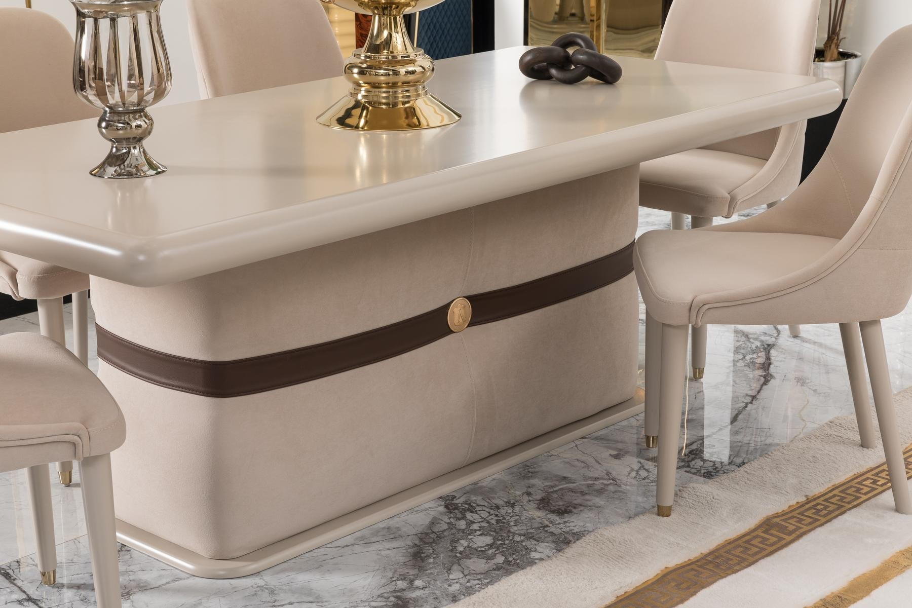 Eyfel Dining Room Set