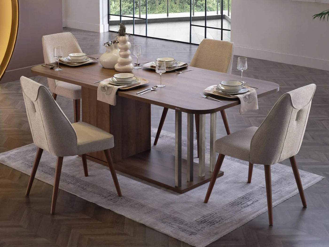 Mirante Dining Room Set