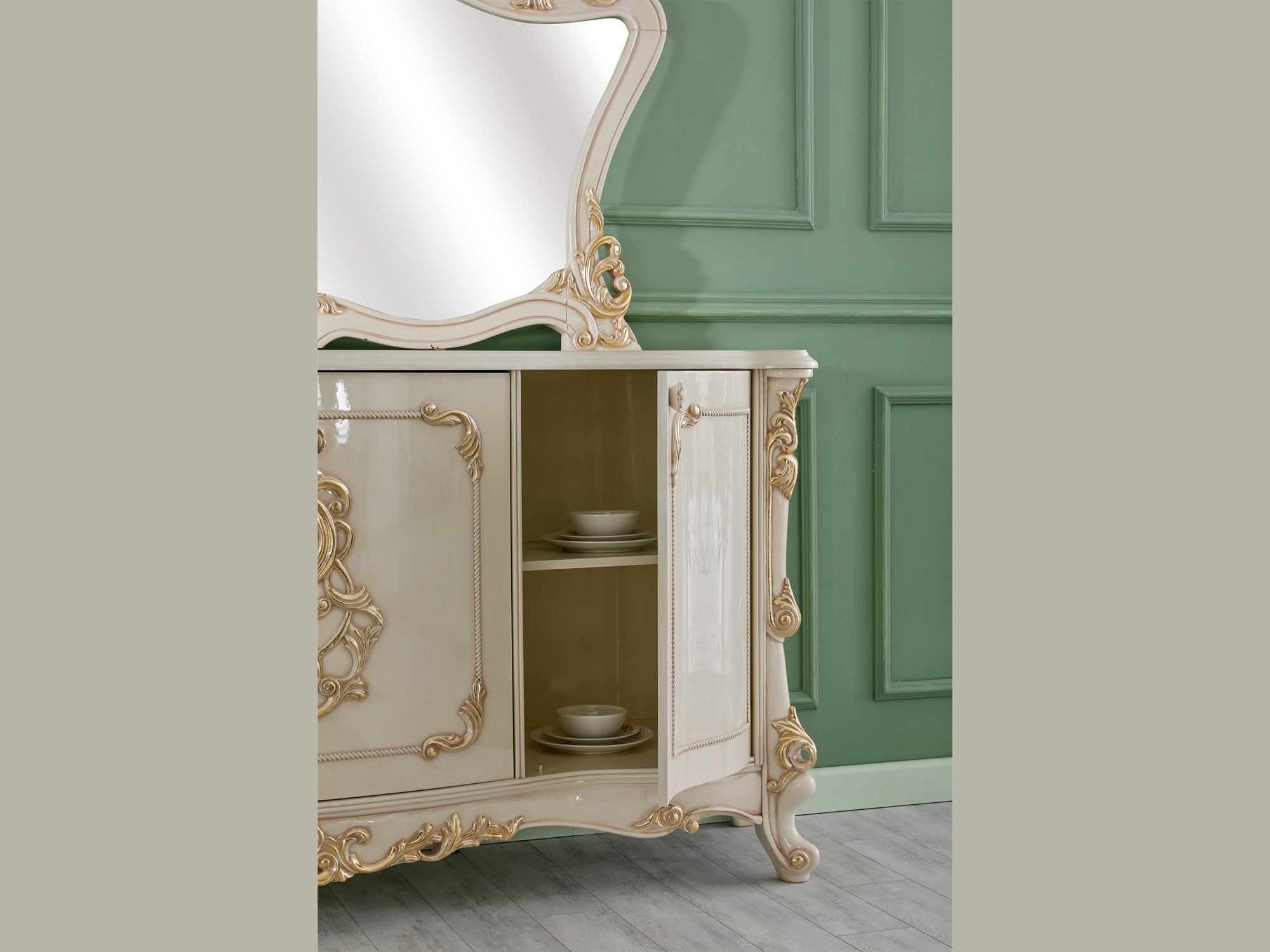 Kelebek Dining Room Set