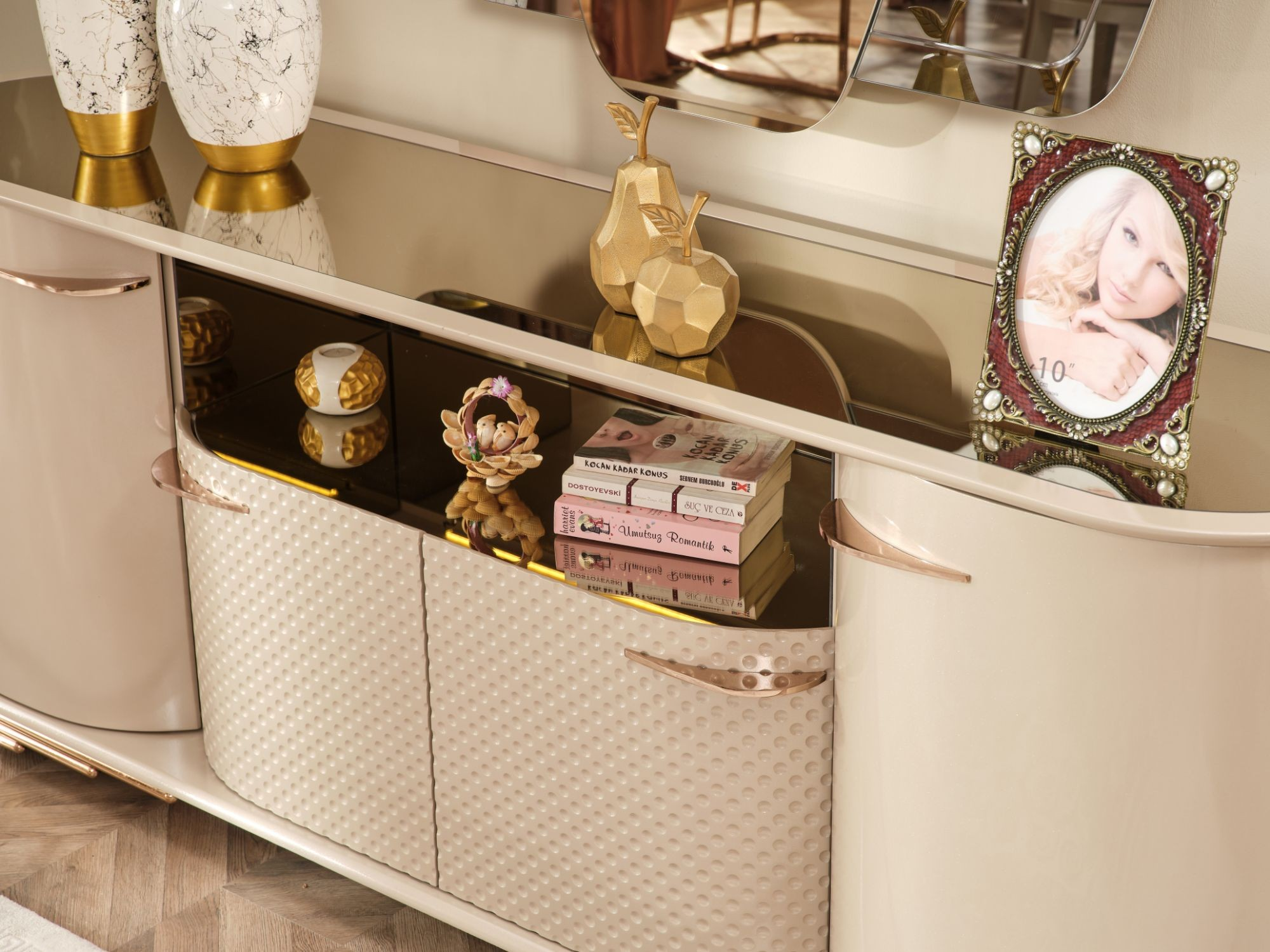 Paris Dining Room Set