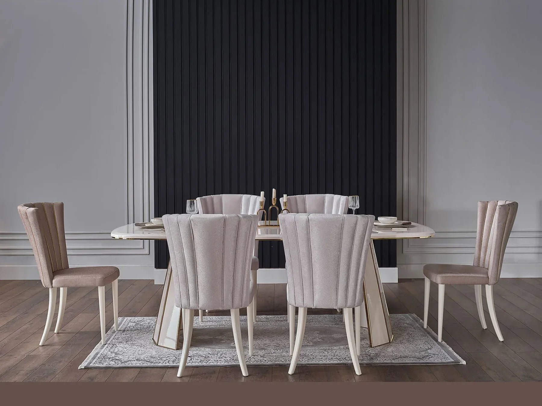 Plaza Dining Room Set