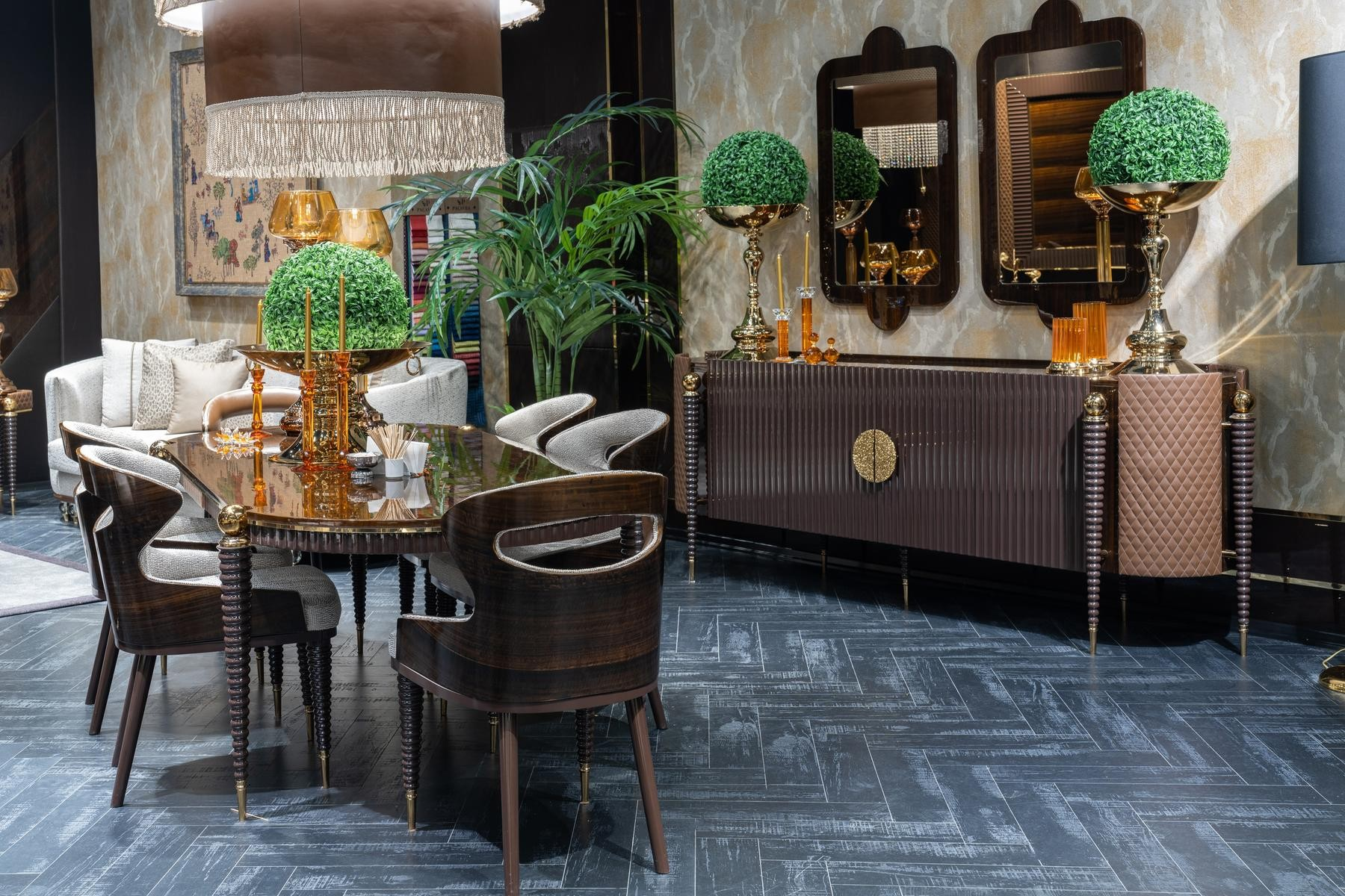 Prada Dining Room Set