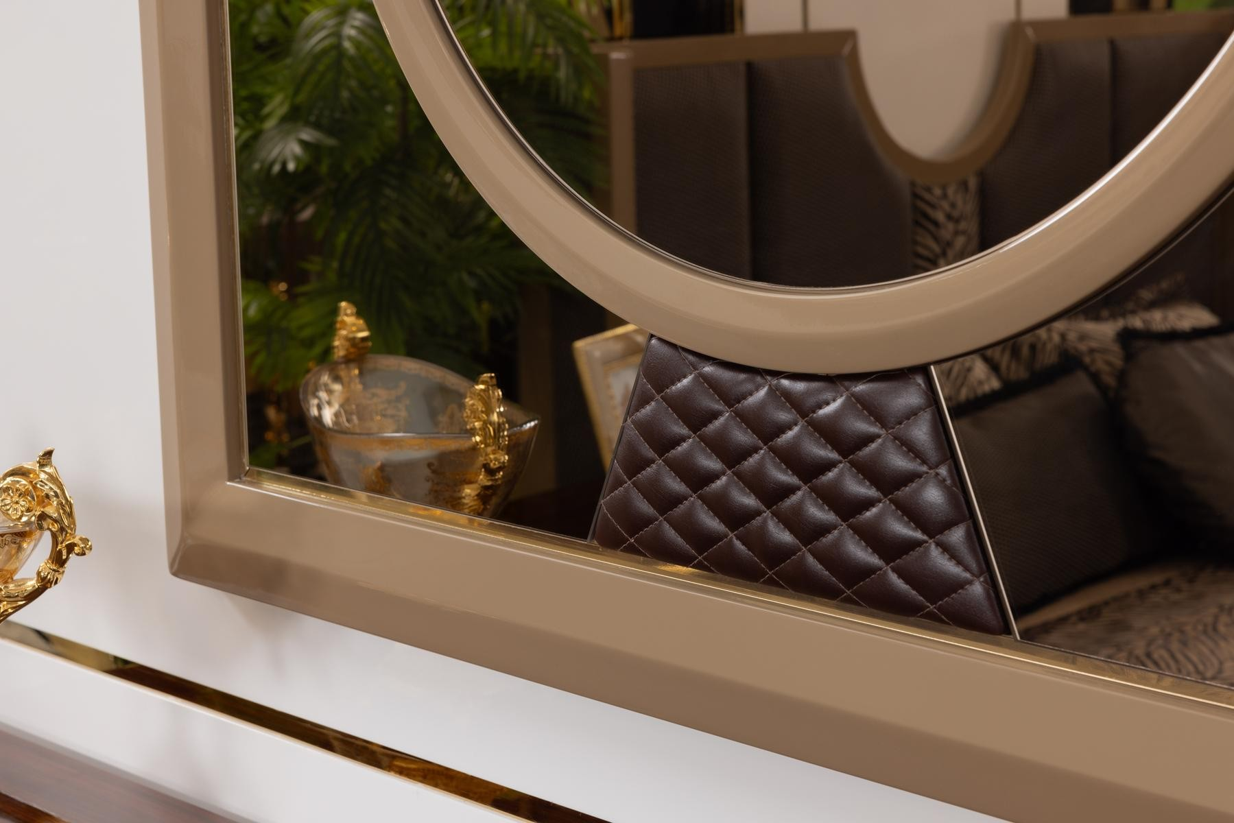 Tom Ford Bedroom Set