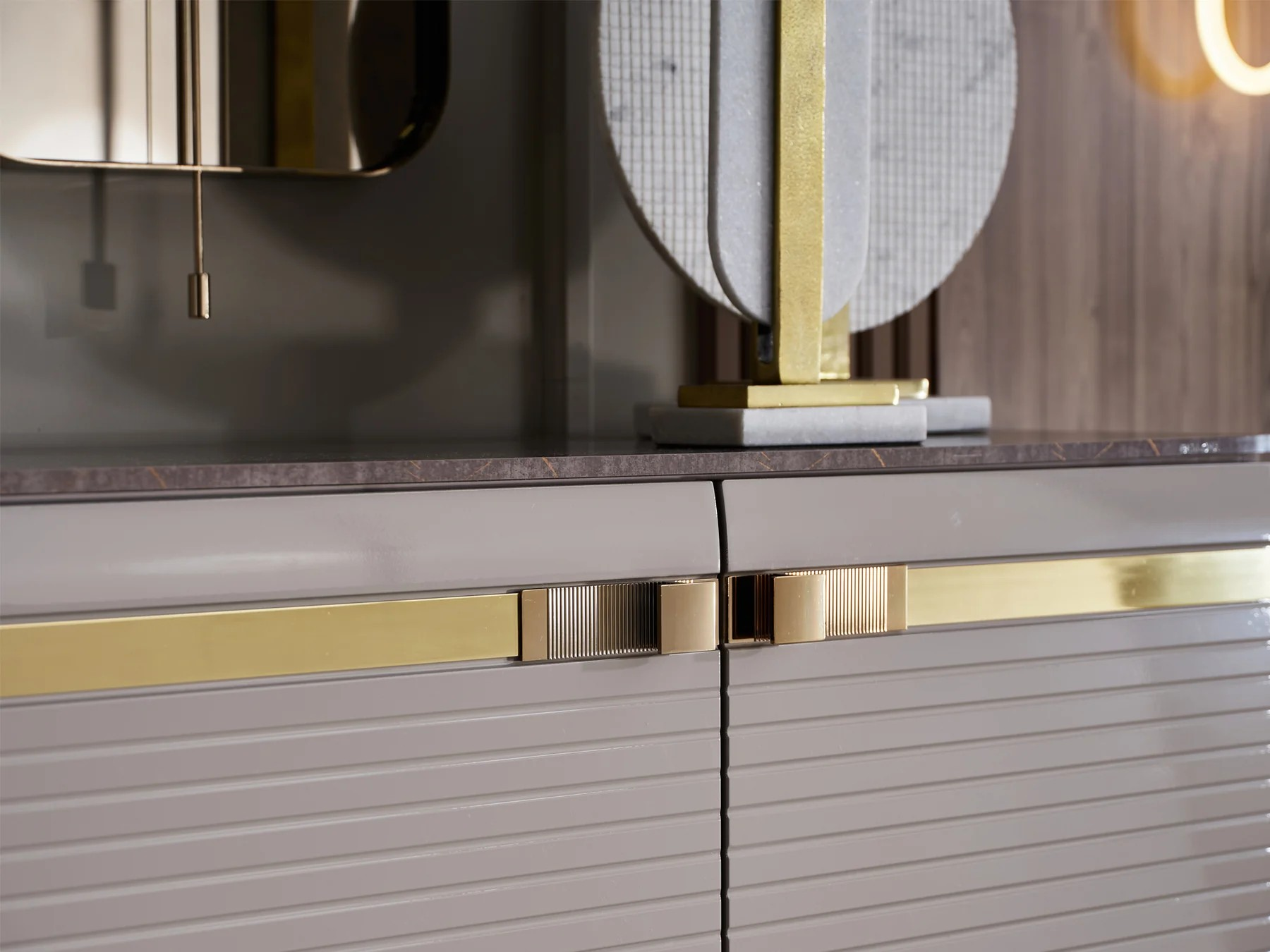 Veronica Dining Room Set