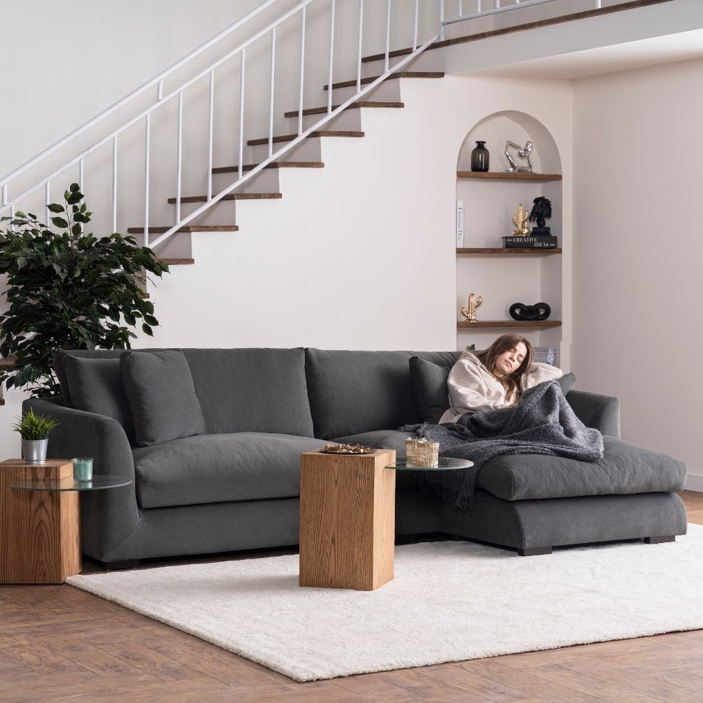 Melborne Sectional Sofa