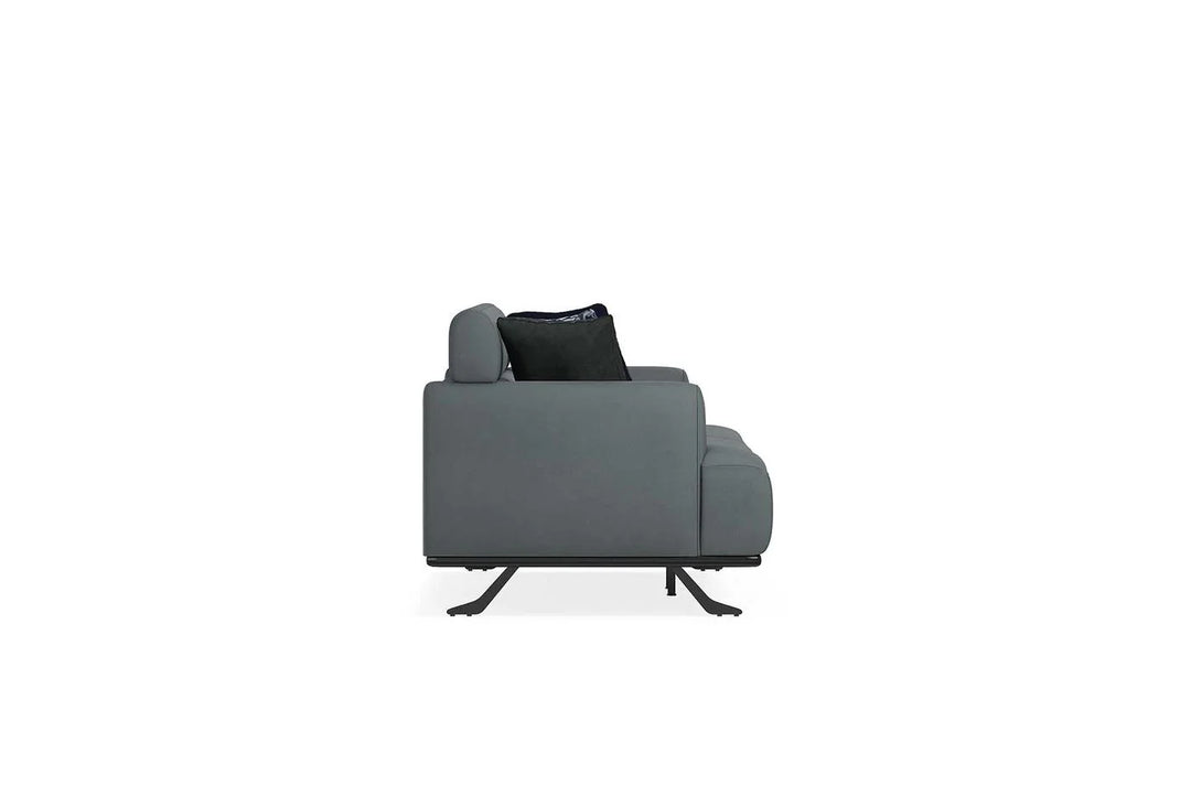 Valdera Loveseat