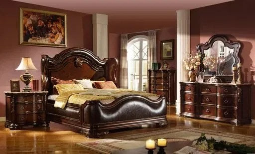 Bella Queen 4pc Bedroom Set in Dark Walnut