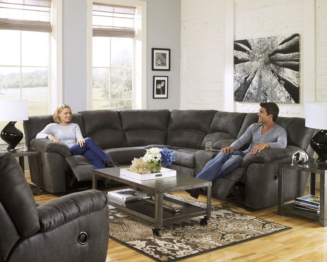 Tambo - Reclining Sectional