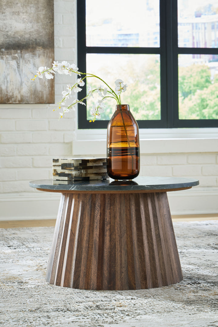 Ceilby - Black / Brown - Accent Cocktail Table