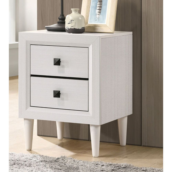 Oaklee - Accent Table