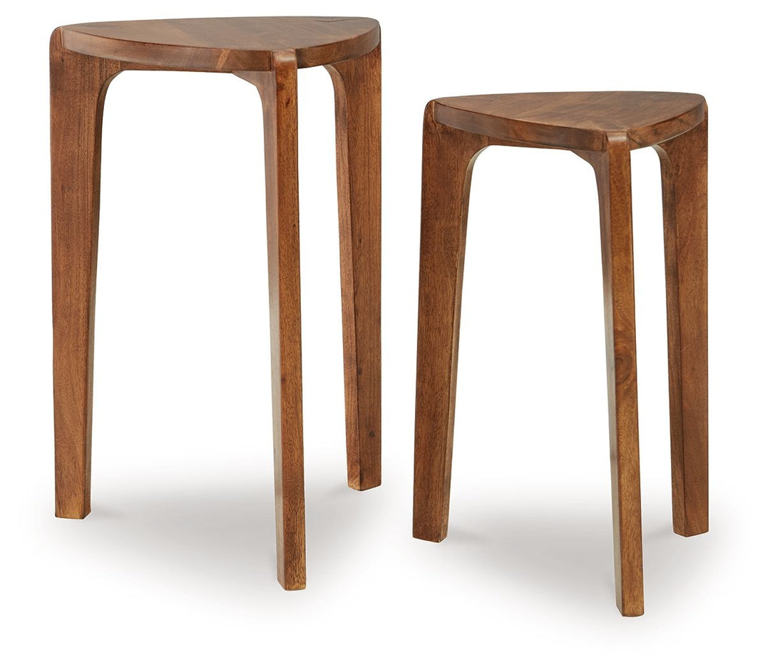 Brynnleigh - Medium Brown - Accent Table Set (Set of 2)