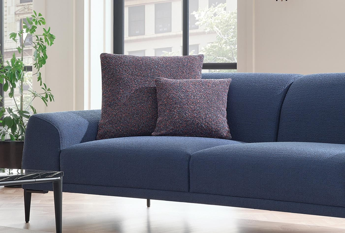 Swan 2.5 Seater Sofa