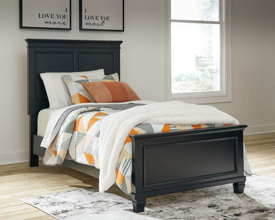 Lanolee - Panel Bed