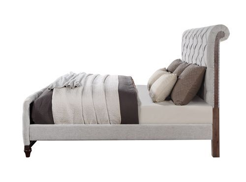 Andria - Upholstered Bed