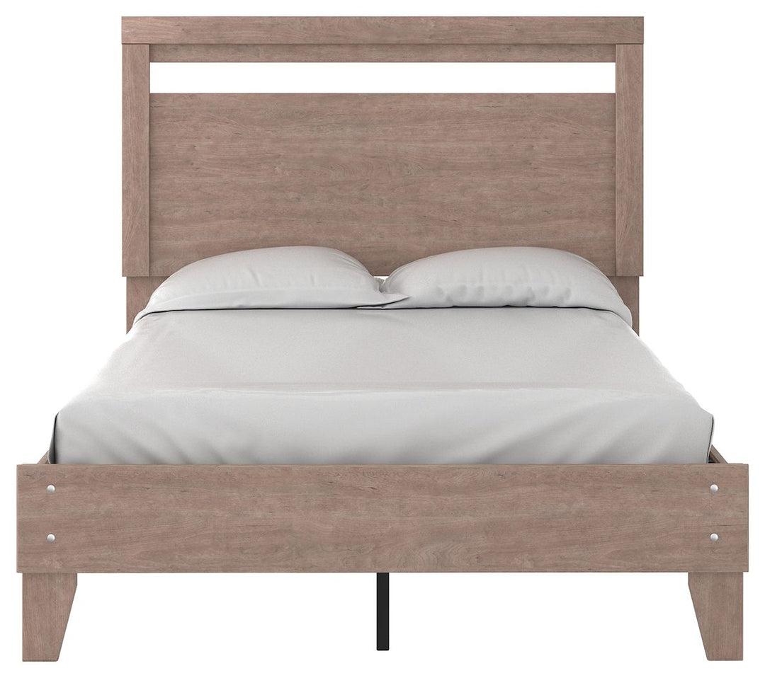 Flannia - Panel Platform Bed