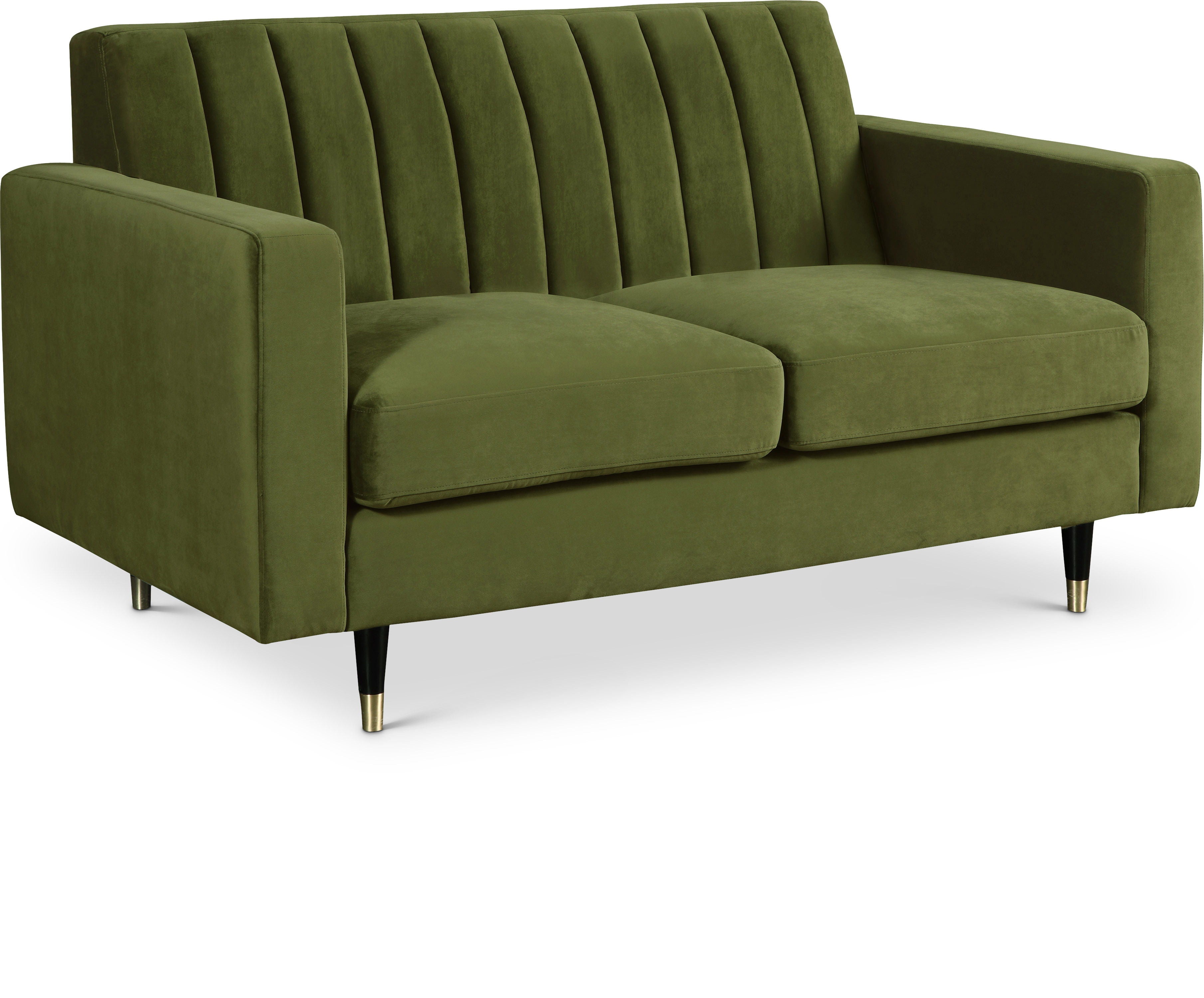 Lola - Loveseat