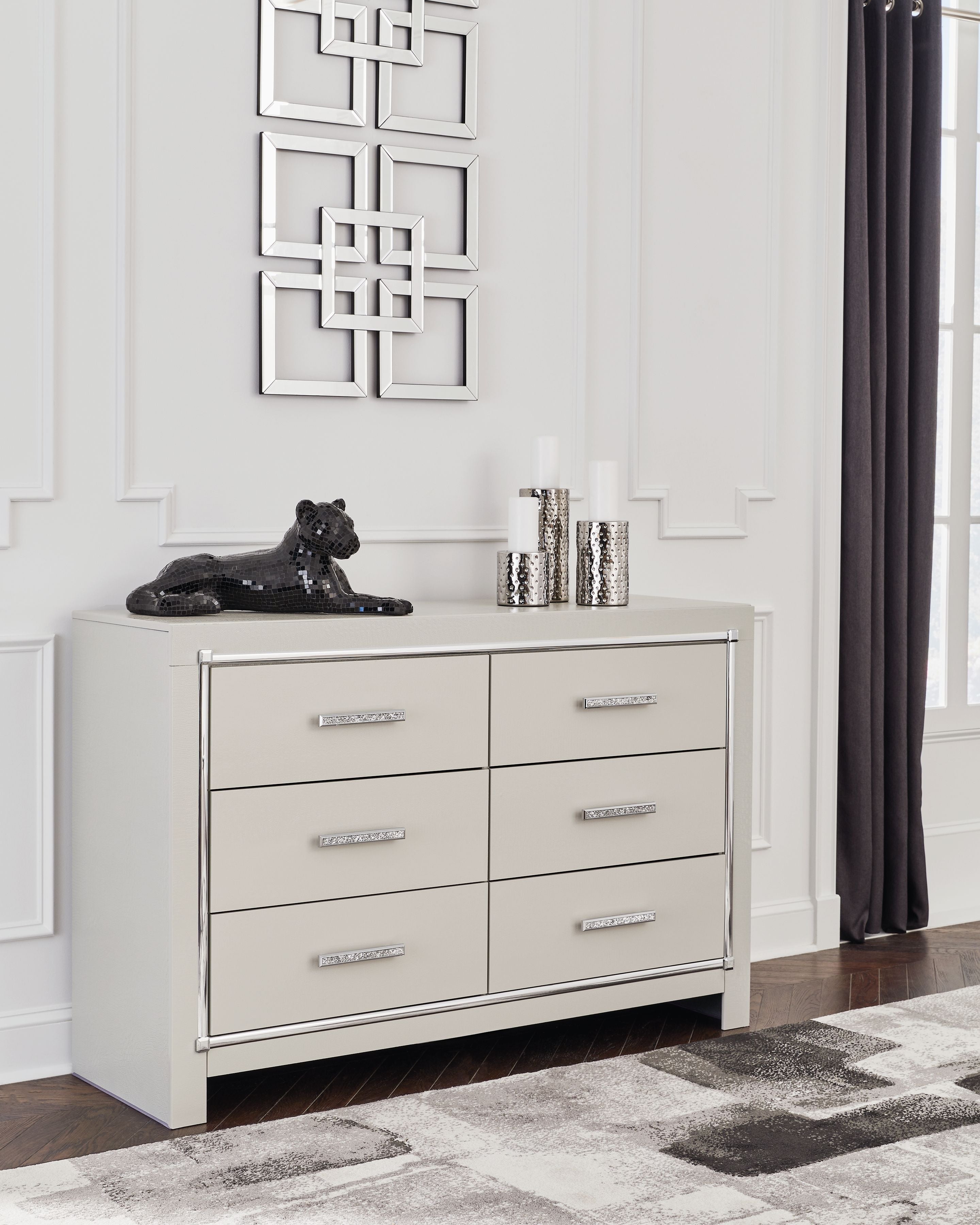 Zyniden - Upholstered bed