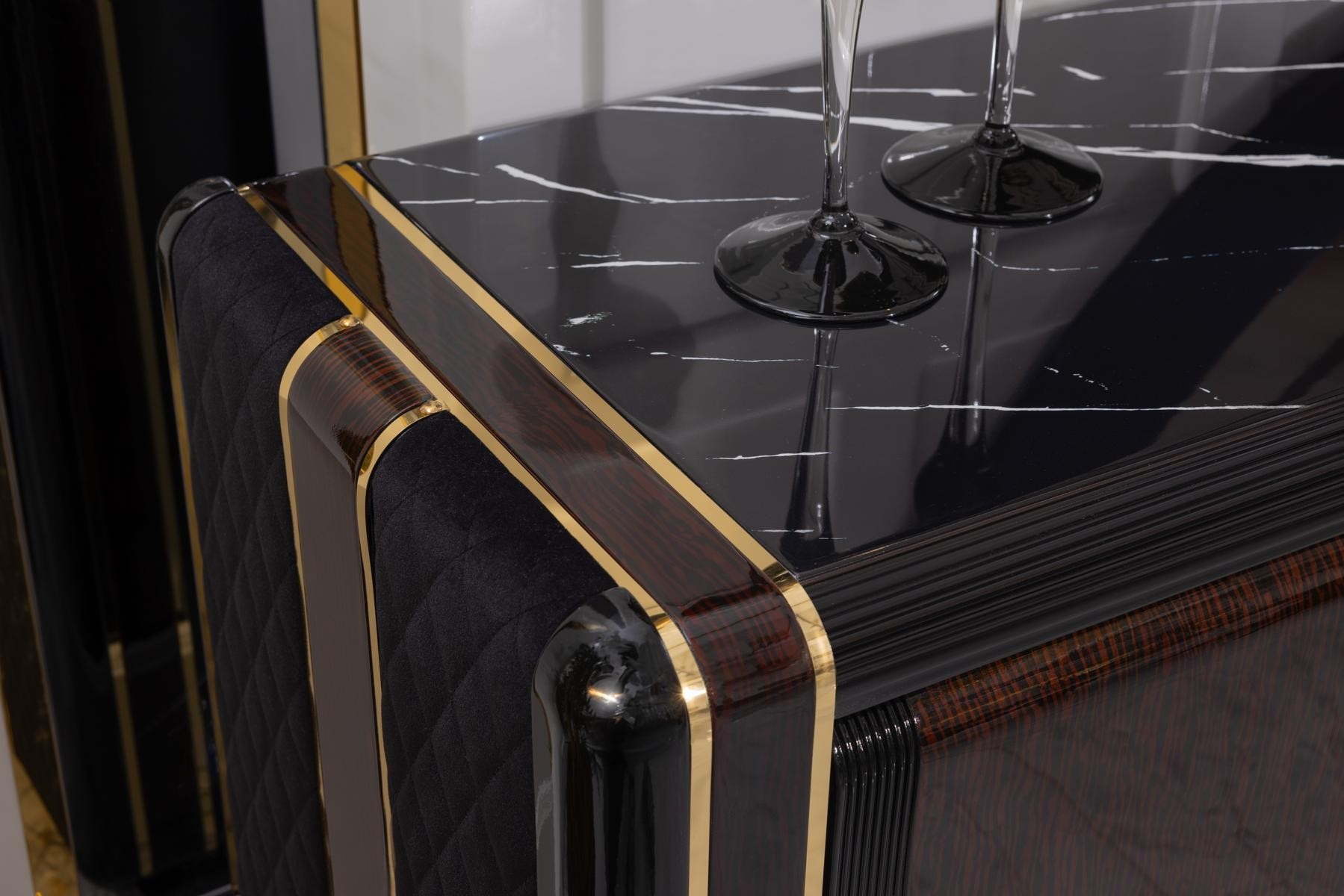 Bugatti Dining Room Set