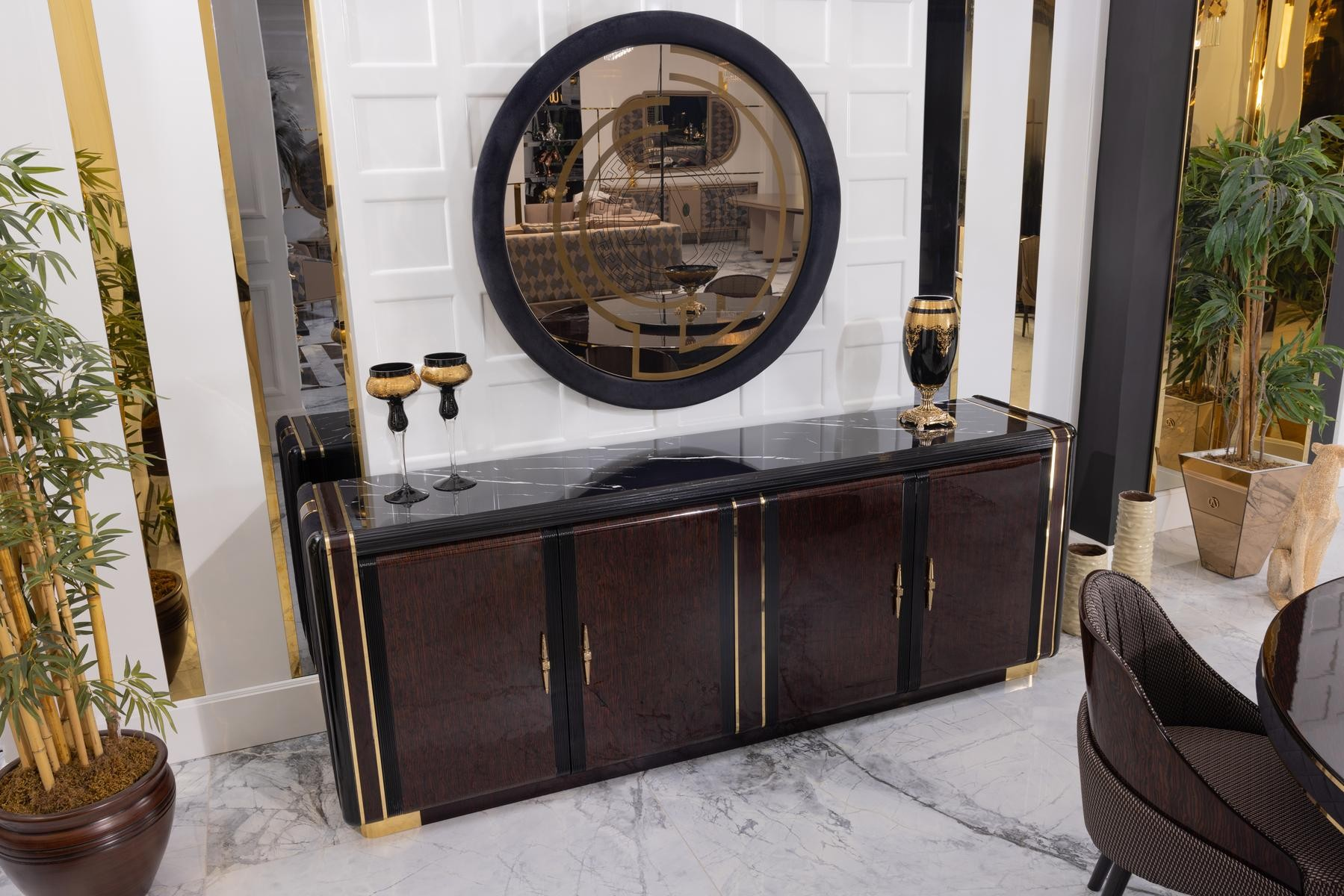Bugatti Dining Room Set