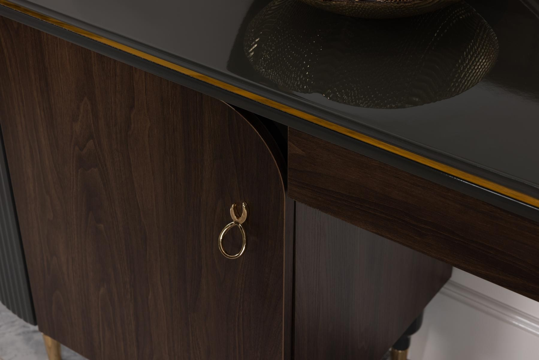 Capella Bedroom Set