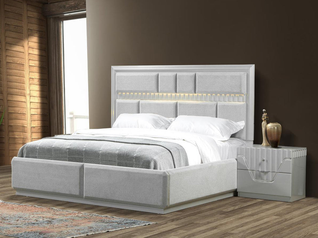 Da Vinci Gala Platform Bed