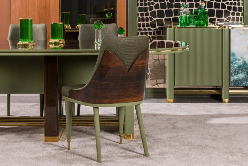 Hermes Dining Room Set