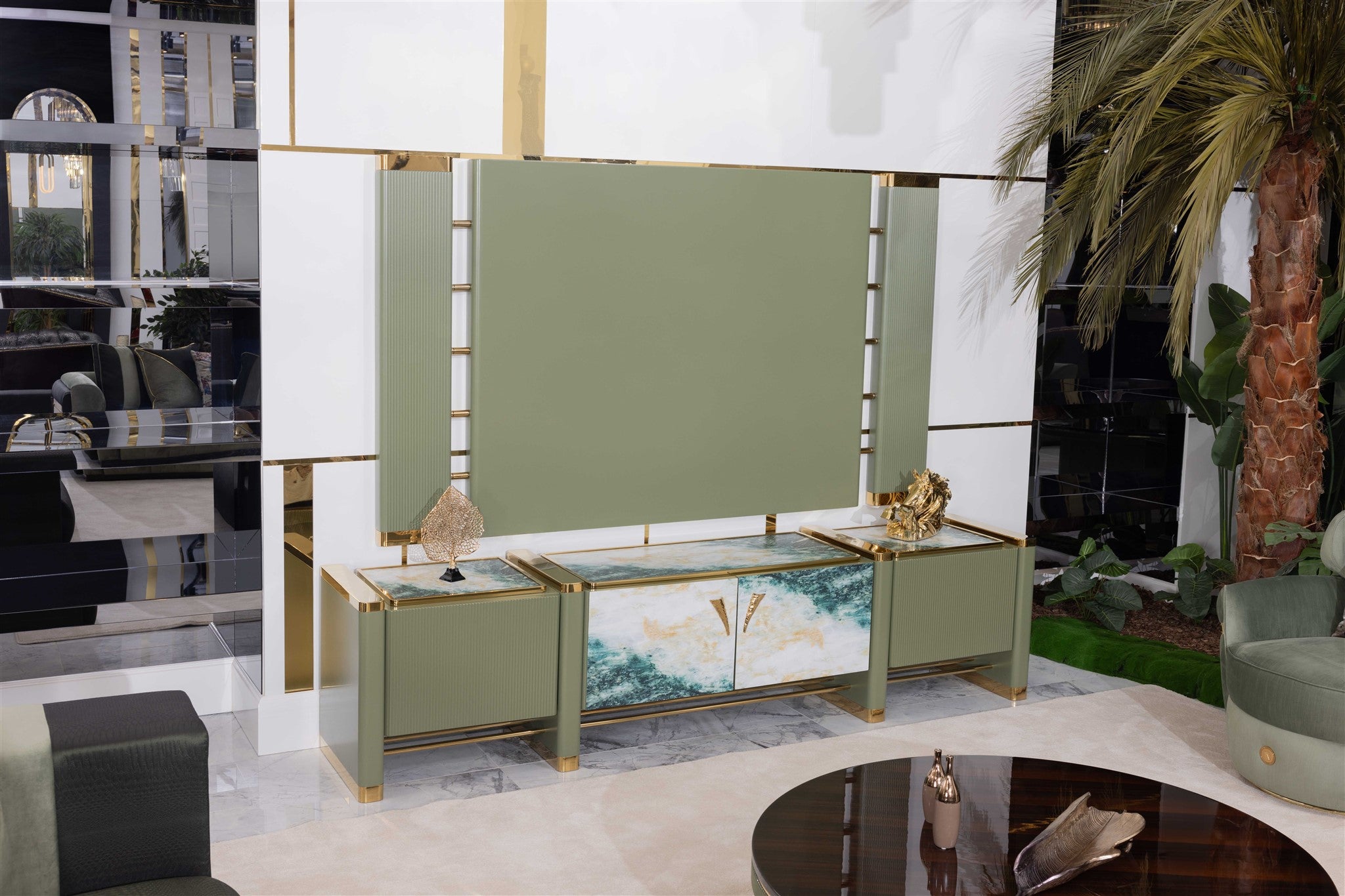 Hermes Dining Room Set