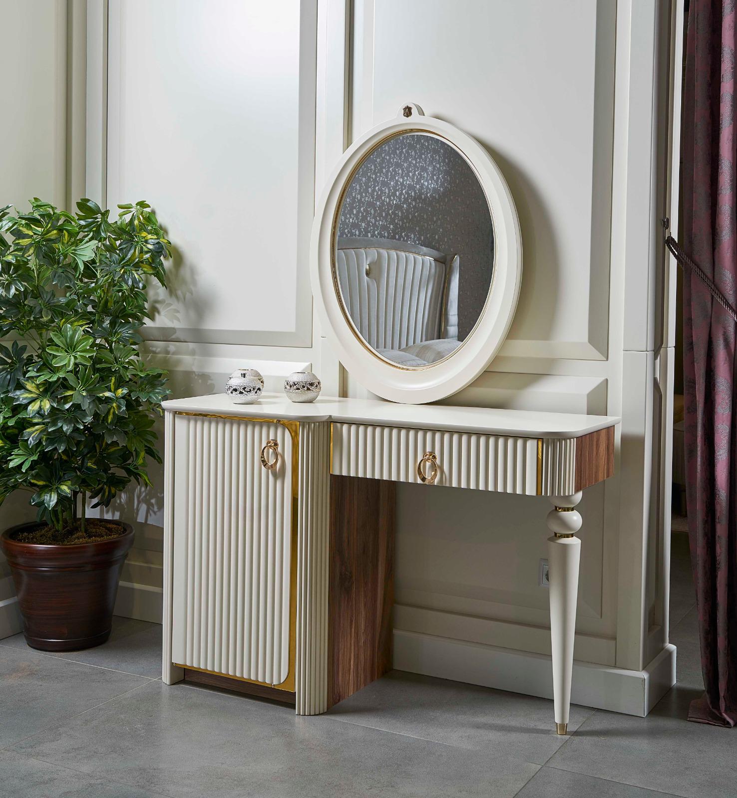 Inci Bedroom Set