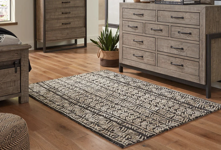 R404942 Rug 5x7