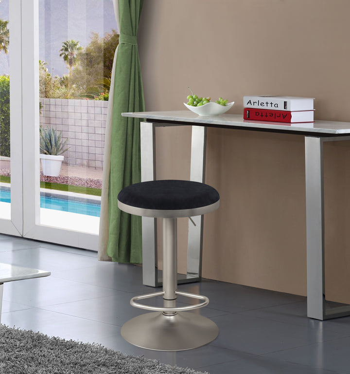 Brody - Adjustable Stool