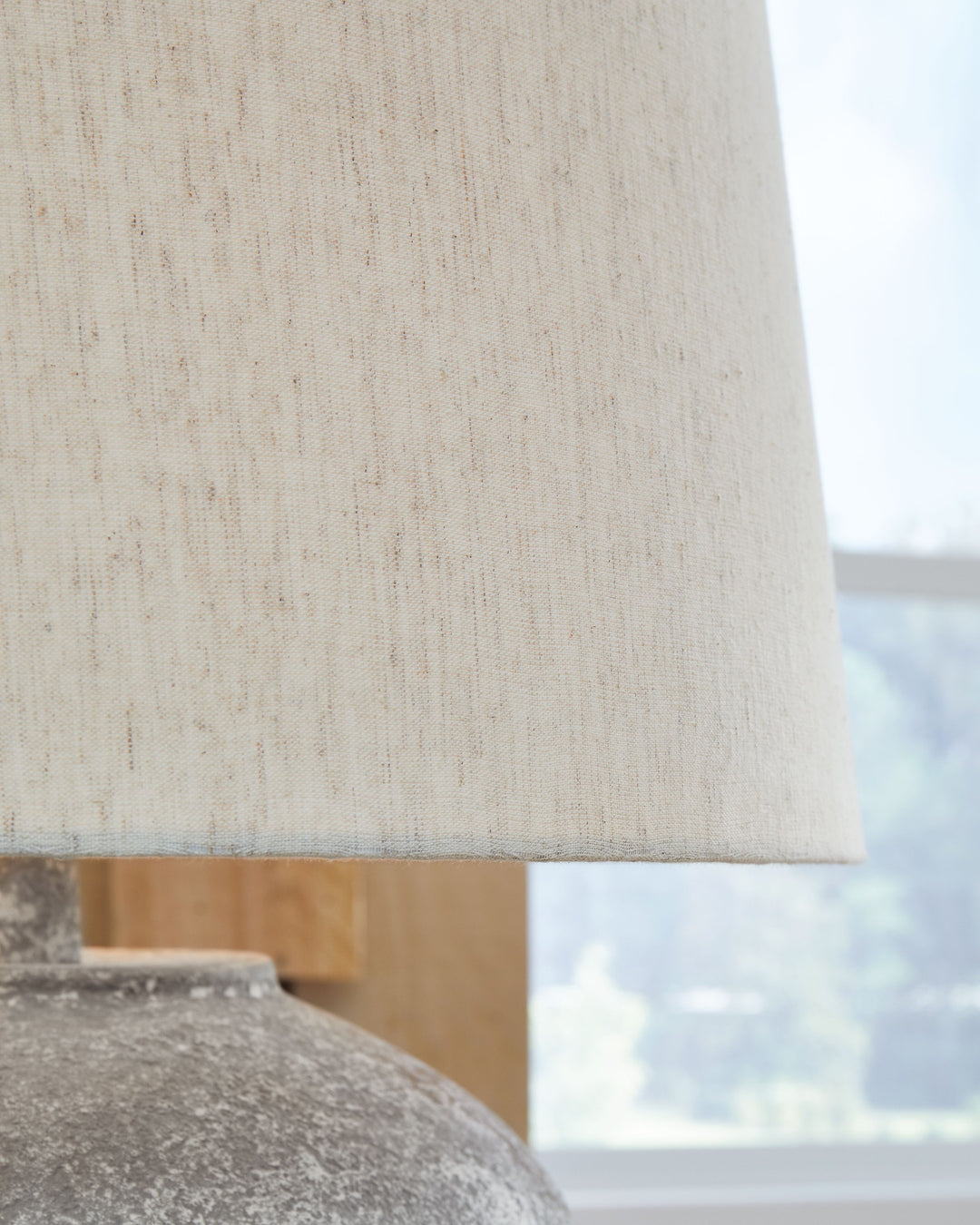 Dreward - Distressed Gray - Paper Table Lamp