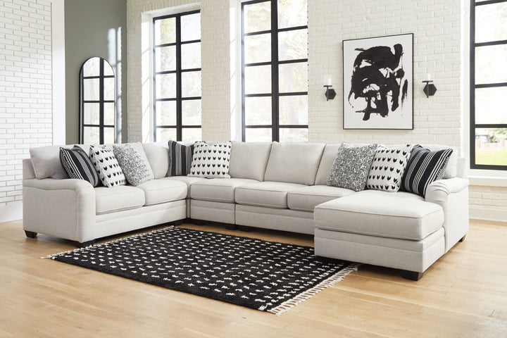 Huntsworth - Sectional